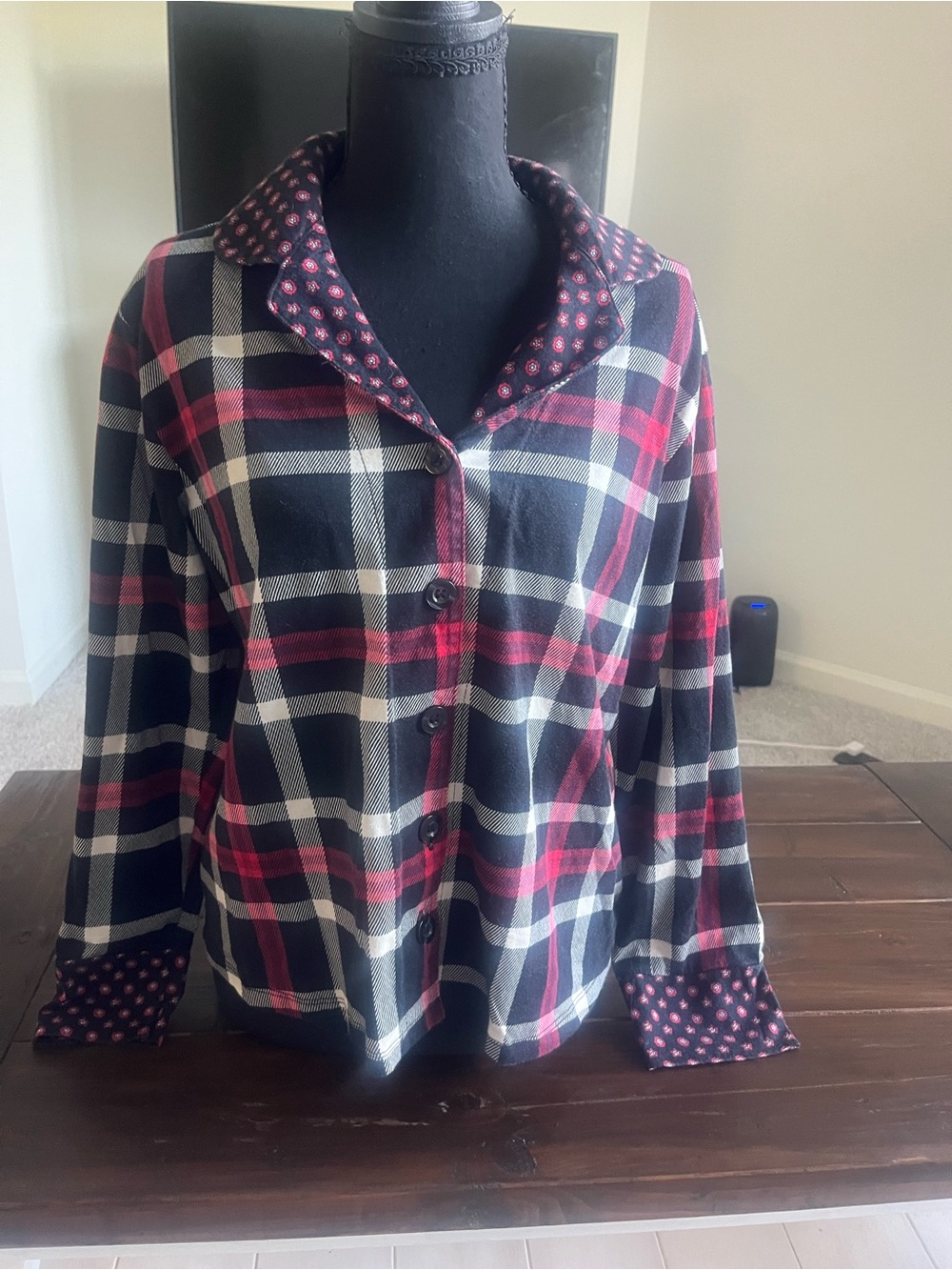 Vera Bradley Navy, Red, White Flannel Top